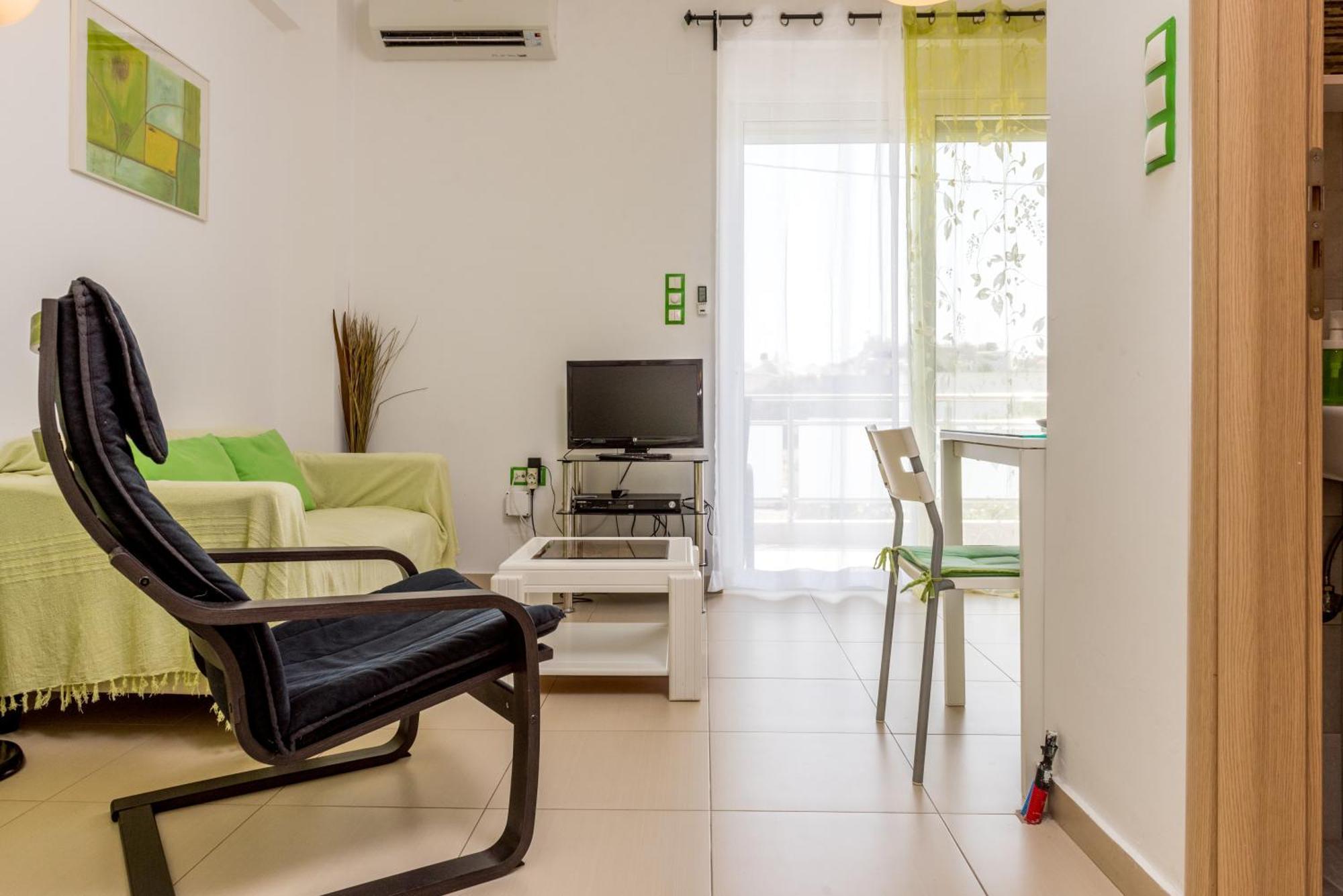 Giannmary Apartment Palaiochora Bagian luar foto